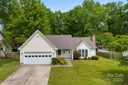 13324 Kintyre Court sold home in Matthews, SC