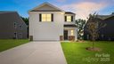 1005 20th Avenue Loop sold home in Hickory, SC