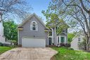 9517 Harris Glen Drive sold home in Charlotte, SC