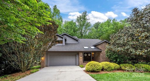 9310 Hunting Court sold home in Coachman Ridge, Matthews, NC