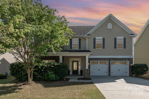 3912 Franklin Meadows Drive sold home in Franklin Meadows, Matthews, NC