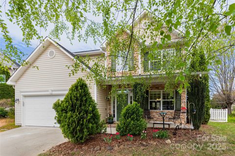 7 Carraway Court sold home in River Walk, Asheville, NC
