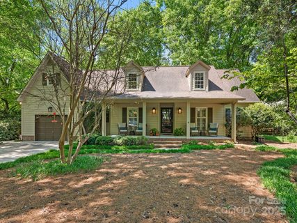 5935 Winburn Lane