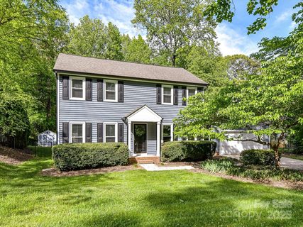104 Aurora Lane sold home in Shepherds Vineyard, Huntersville, NC