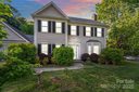 9100 Cameron Wood Drive sold home in Charlotte, SC