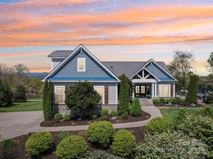 74 Ridgeview Hill Drive sold home in Ridgeview At Sweetwater Hills, Hendersonville, NC