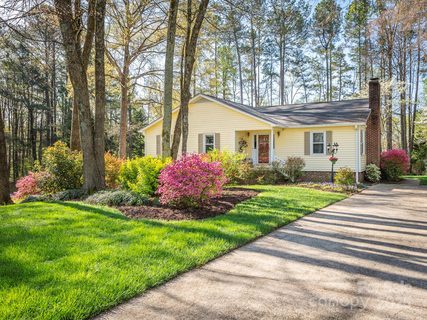 8801 Chinaberry Lane sold home in Poplar Trails, Concord, NC