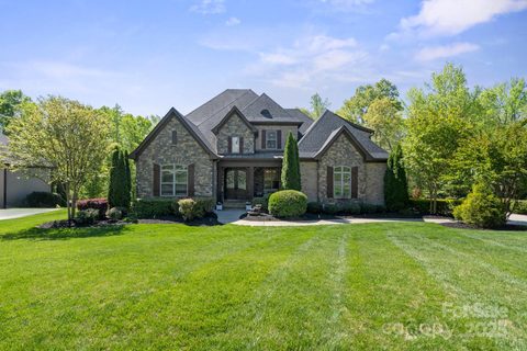 15909 Heath Aster Way sold home in The Woodlands At Davidson, Davidson, NC