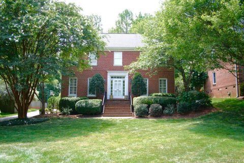 9300 Tillot Drive sold home in Benton Woods, Matthews, NC