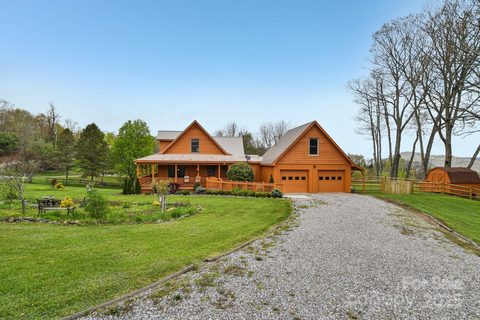 531 Pioneer Ridge Road sold home in The Glade, Canton, NC