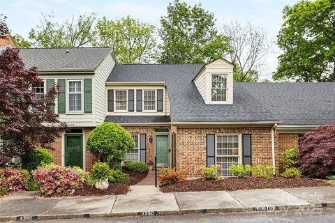 4360 Woodglen Lane sold home in Carmel Hollow, Charlotte, NC