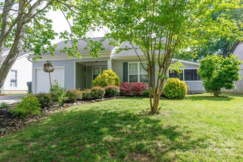 1455 Fieldcrest Circle sold home in Cantrell Court, Rock Hill, SC