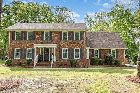 2514 King Arthur Drive sold home in Camelot, Monroe, NC