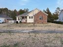 333 E Village Drive sold home in Monroe, SC