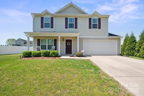 118 Maplecrest Drive sold home in AUTUMN WOODS, Kings Mountain, NC