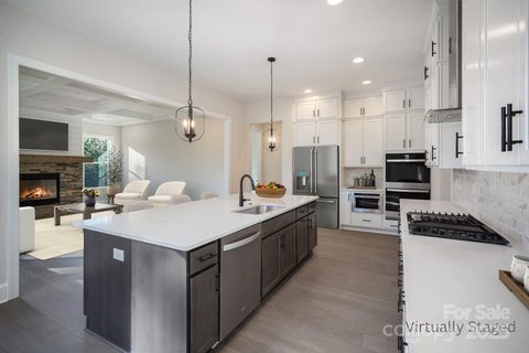 515 Edmunds Lane