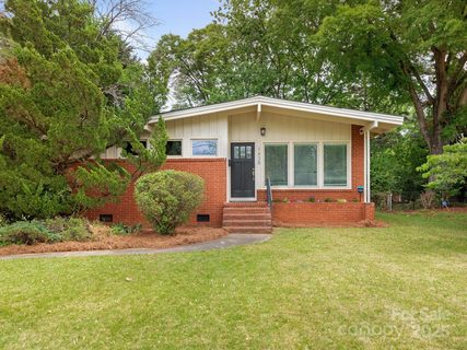 1438 Larkfield Lane