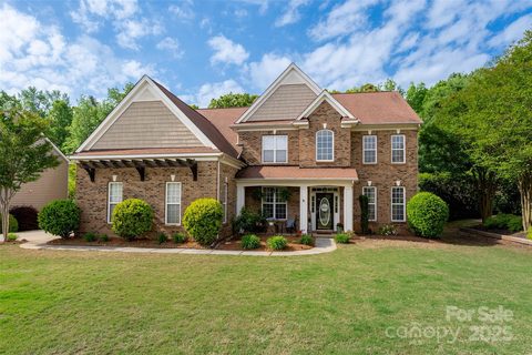 900 Springwood Drive sold home in Wesley Oaks, Waxhaw, NC
