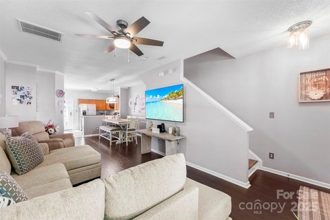8814 Gerren Court sold townhome in Sullivans Trace, Charlotte, NC