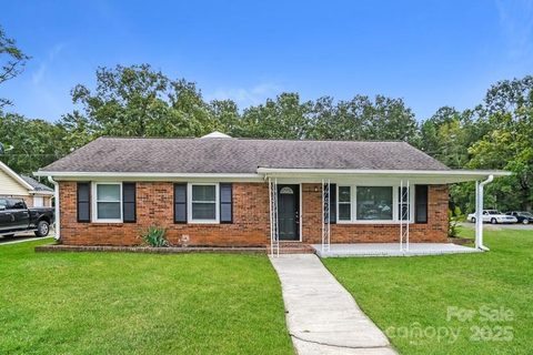 1204 Glenarden Drive sold home in Southland Park, Rock Hill, SC