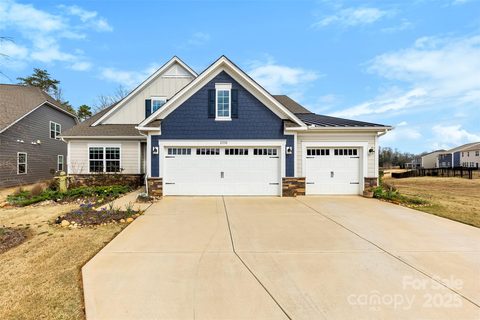 21110 Bank Fire Lane sold home in Northbrook, Huntersville, NC