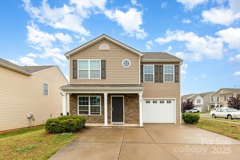3033 Green Apple Drive sold home in Apple Creek Village, Dallas, NC