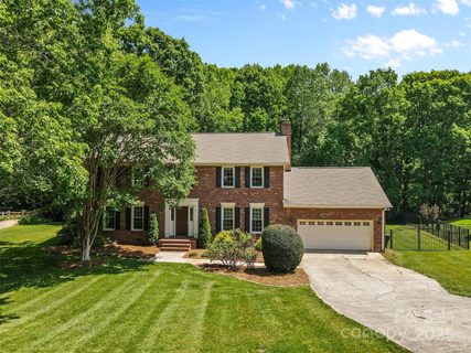 16565 Kimbolten Drive sold home in Breckenridge, Huntersville, NC