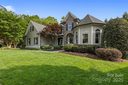 18730 Floyd Court sold home in Davidson, SC