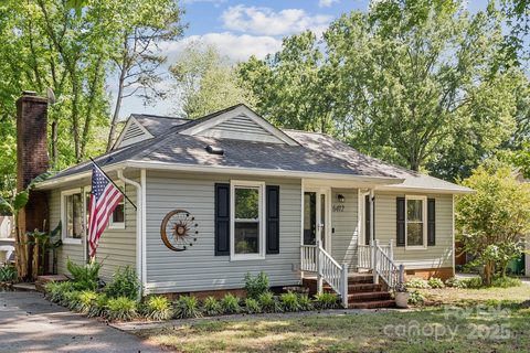 6412 Old Meadow Road sold home in Timber Creek, Charlotte, NC