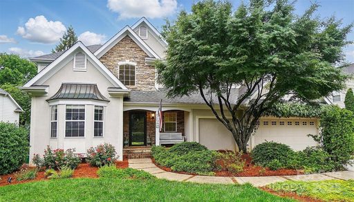 21300 Crown Lake Drive sold home in Crown Harbor, Cornelius, NC