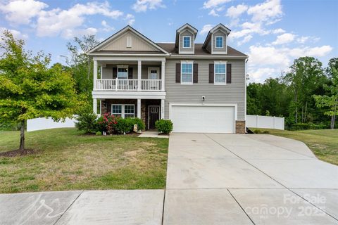 6040 Fazio Court sold home in Founders Reserve, Harrisburg, NC
