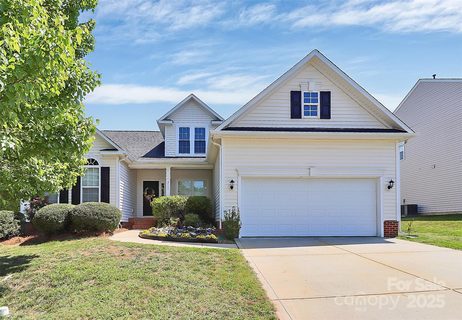 2111 Savoy Place sold home in Glen Laurel, Fort Mill, SC