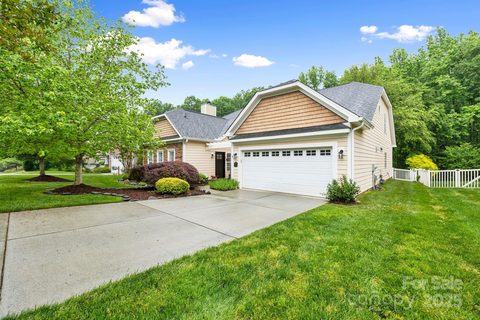1244 Saint Johns Avenue sold home in Chestnut Oaks, Matthews, NC