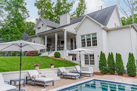 331 Anthony Circle