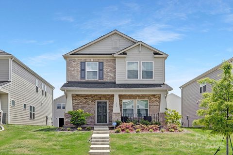 363 Cedar Knoll Circle sold home in Preston Park, Pineville, NC