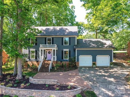 10024 Whitethorn Drive
