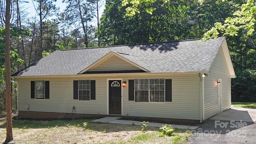 7525 Cedarbrook Drive sold home in Cedarbrook Acres, Charlotte, NC