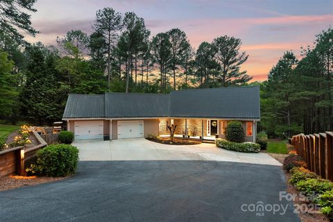 5690 Anchor Drive pending home in Anchors Landing, Granite Falls, NC