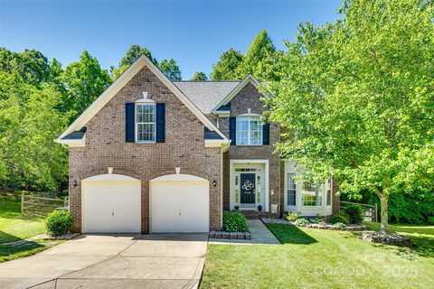 9700 Stewart Spring Lane sold home in Walden Ridge, Charlotte, NC