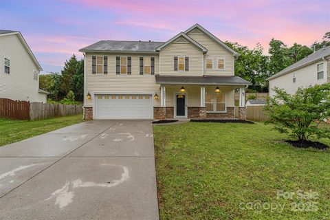 7031 Woodbridge Valley Circle sold home in Versage, Mint Hill, NC