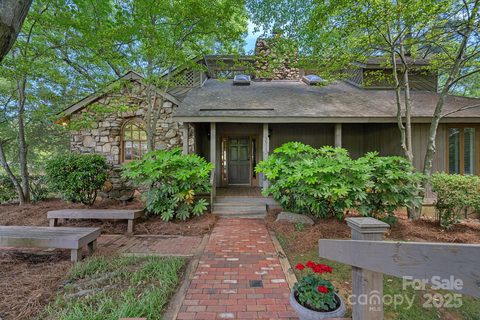 5915 Mamolake Road sold home in Mammoth Oaks, Charlotte, NC