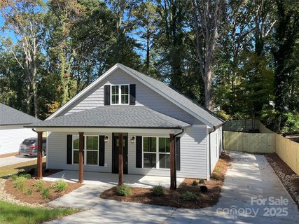 404 N Peterson Street sold home in Craig Heights, Stanley, NC