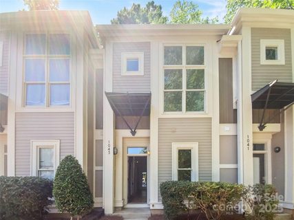Previously sold for $394,000