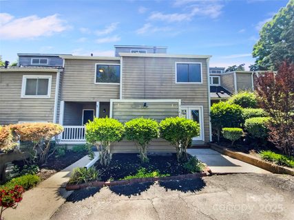 Previously sold for $335,000