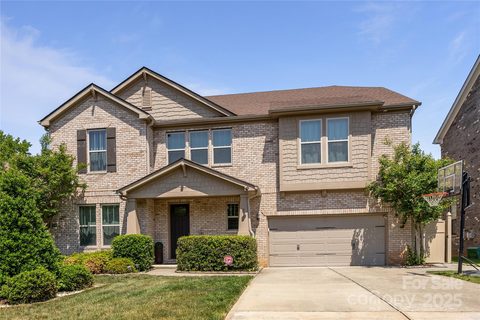 8614 Goodman Park Court sold home in Olde Blakeney, Charlotte, NC