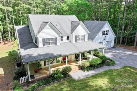 1956 Forest Ridge Drive sold home in Forest Ridge, Stanley, NC