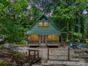 18 Lennox Road sold home in Landrum, SC