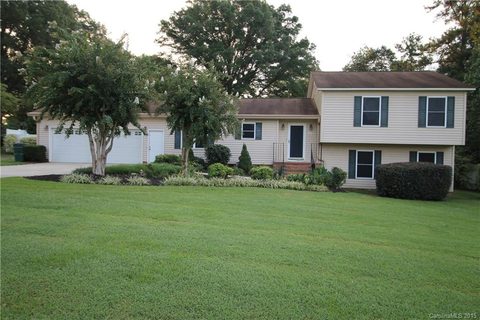 724 Springdale Road 27