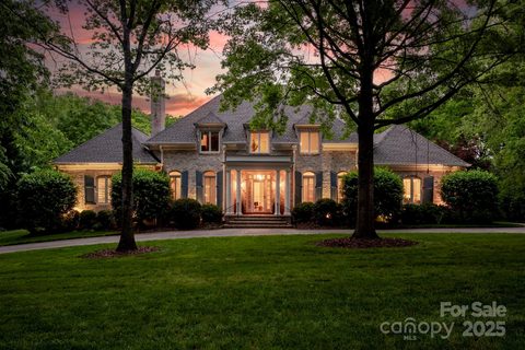 8305 Bar Harbor Lane sold home in Quail Hollow, Charlotte, NC