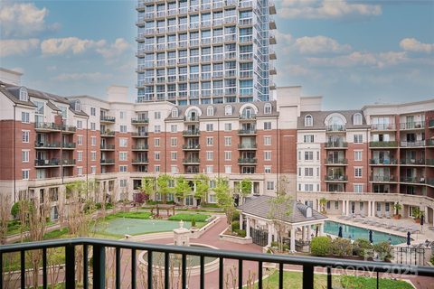 300 W 5th Street sold home in Fifth And Poplar, Charlotte, NC